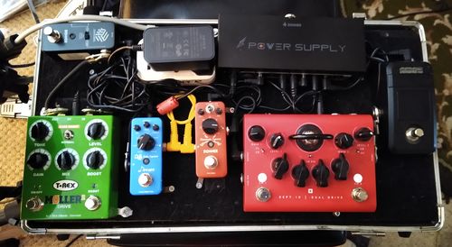 Customer photo review of Donner DP-X Portable Effects Power Supply