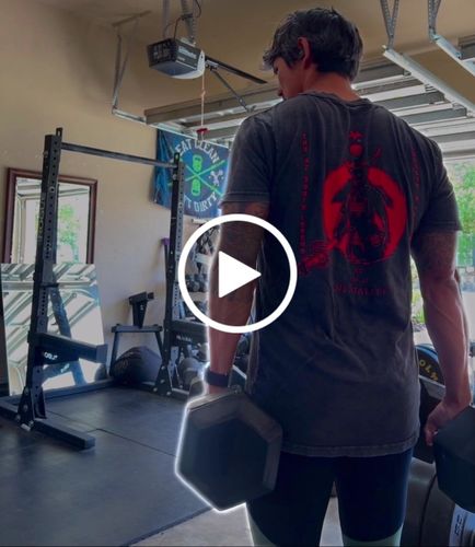 Customer video review of The 47 Ronin VINTAGE TEE - RED