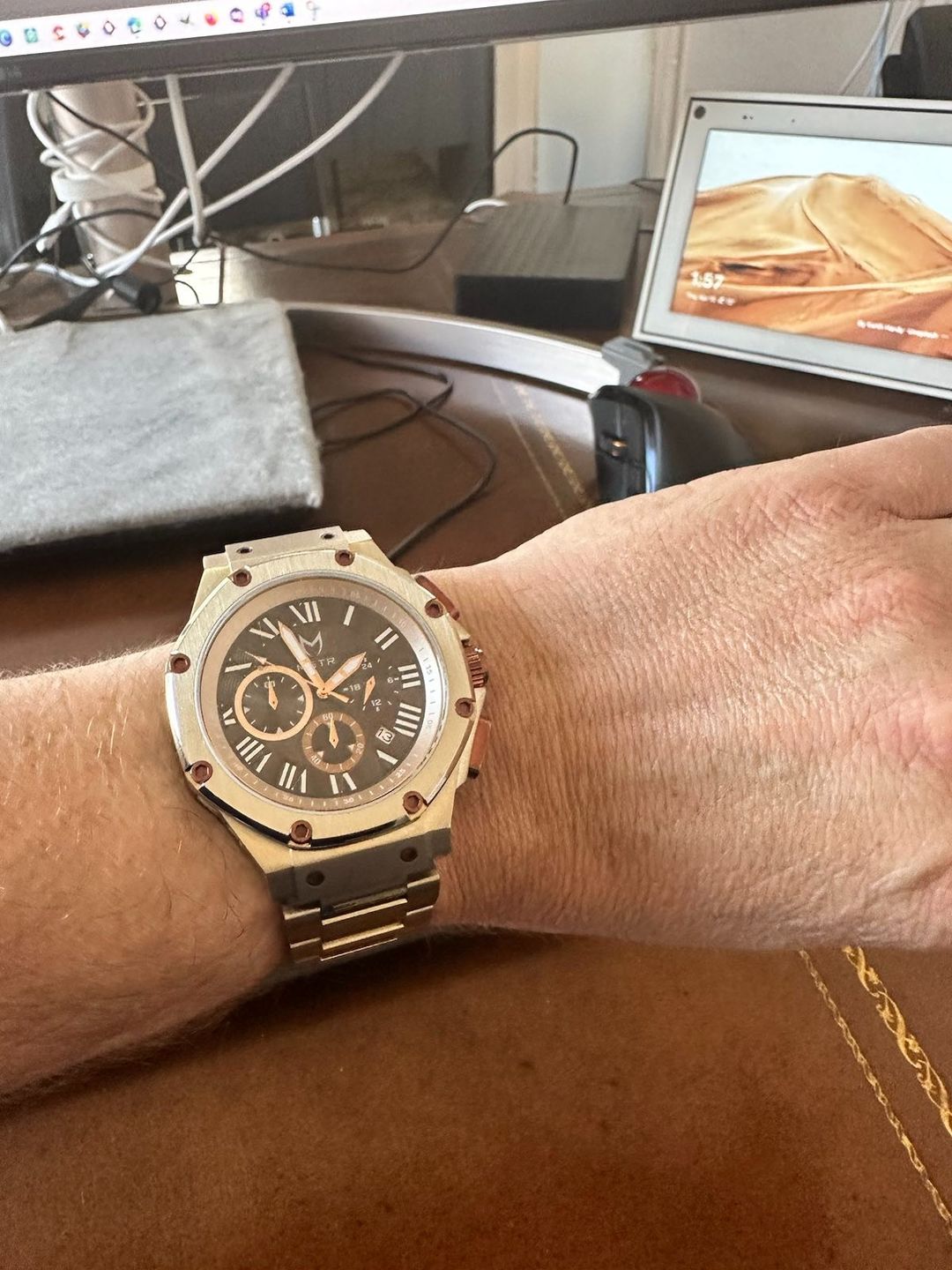 Customer photo review of AM1038SS - AMBASSADOR WARM SILVER / STEEL BAND WATCH
