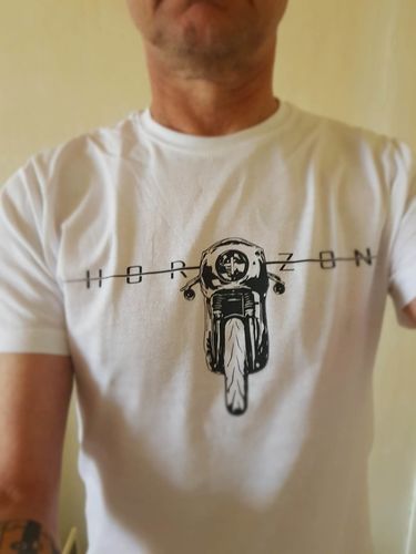Customer photo review of Pack T-shirt + sticker concours