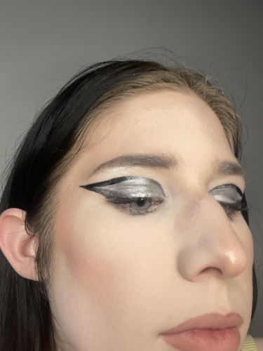 Customer photo review of Deep Black & Glitter Sealer