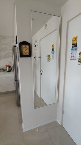 Customer photo review of דלת מראה להסתרת ארון חשמל