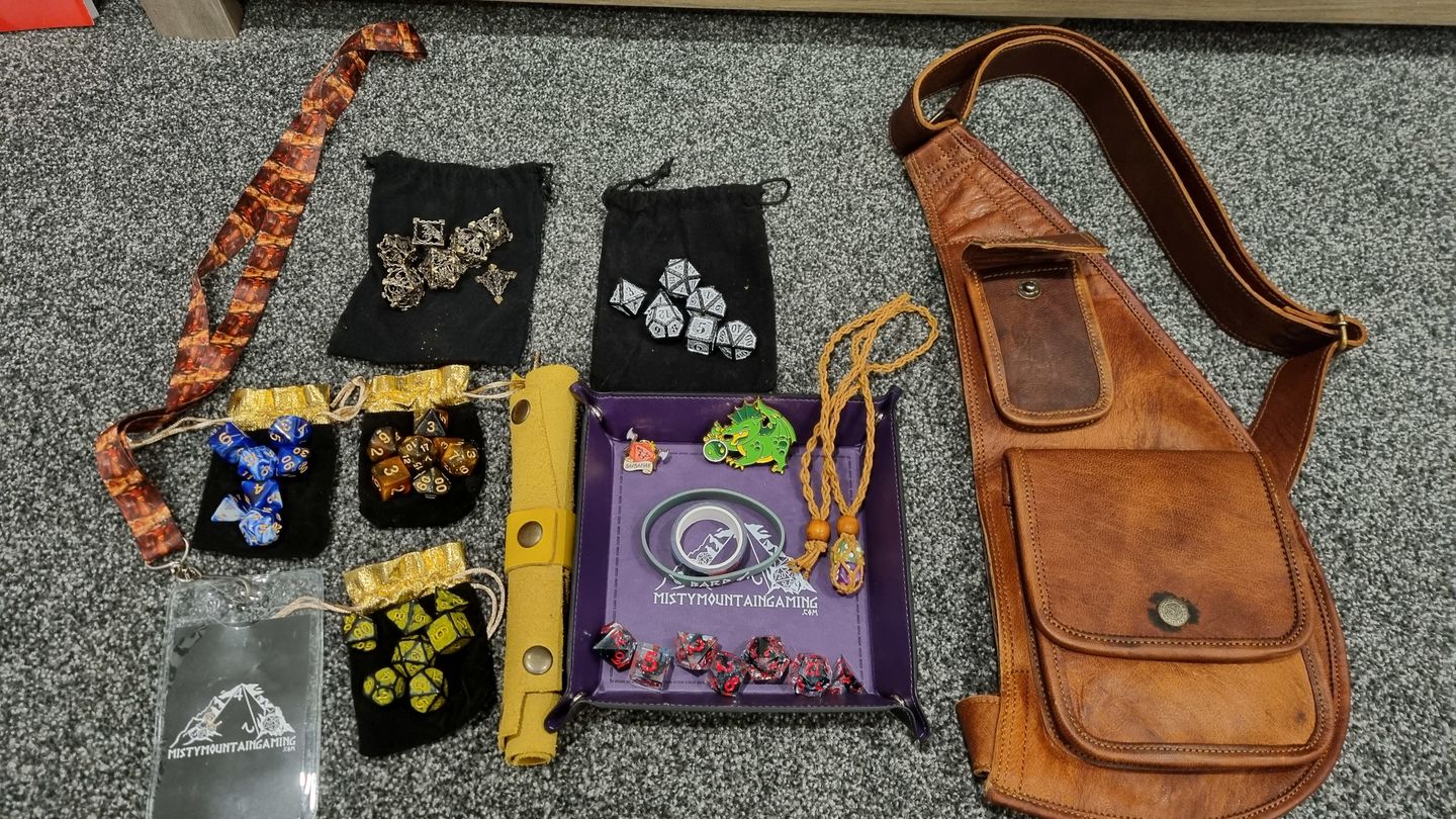 Customer photo review of $200 MYSTERY SLING BAG BUNDLE