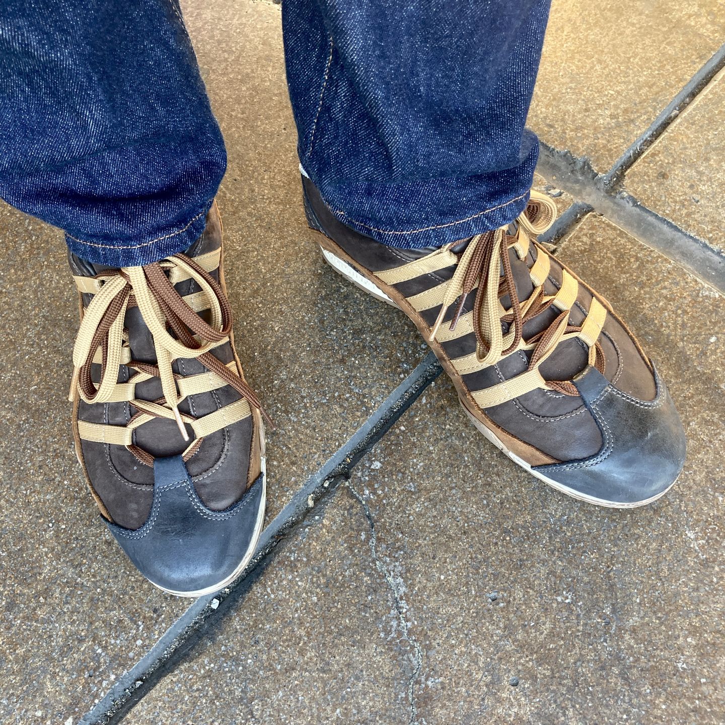 Customer photo review of Men's GrandPrix Sneaker in Designo Marron (Medium and Dark Brown)