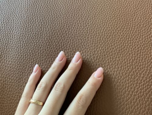 Customer photo review of BOBBY - Sofa văng da 3 chỗ tựa gật gù