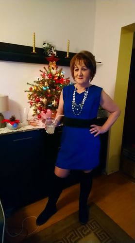 Customer photo review of Stylowa jednokolorowa sukienka z kieszeniami
