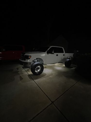 Customer photo review of 20 Row RGB+W Wheel Lights