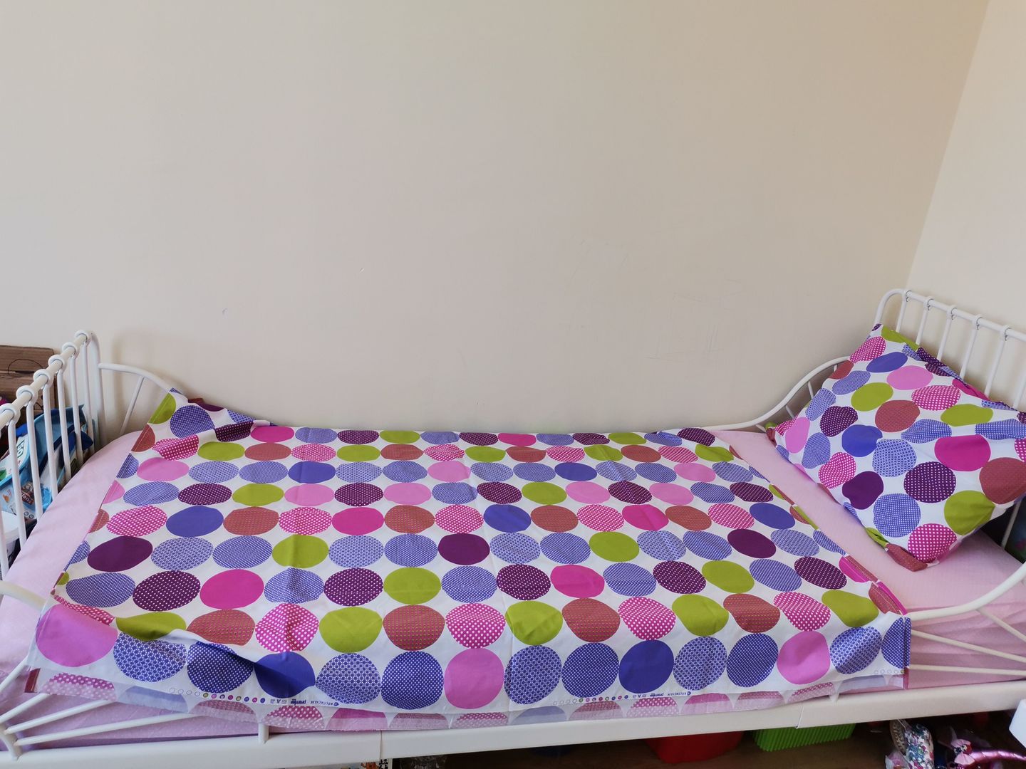 Customer photo review of Flora Economic