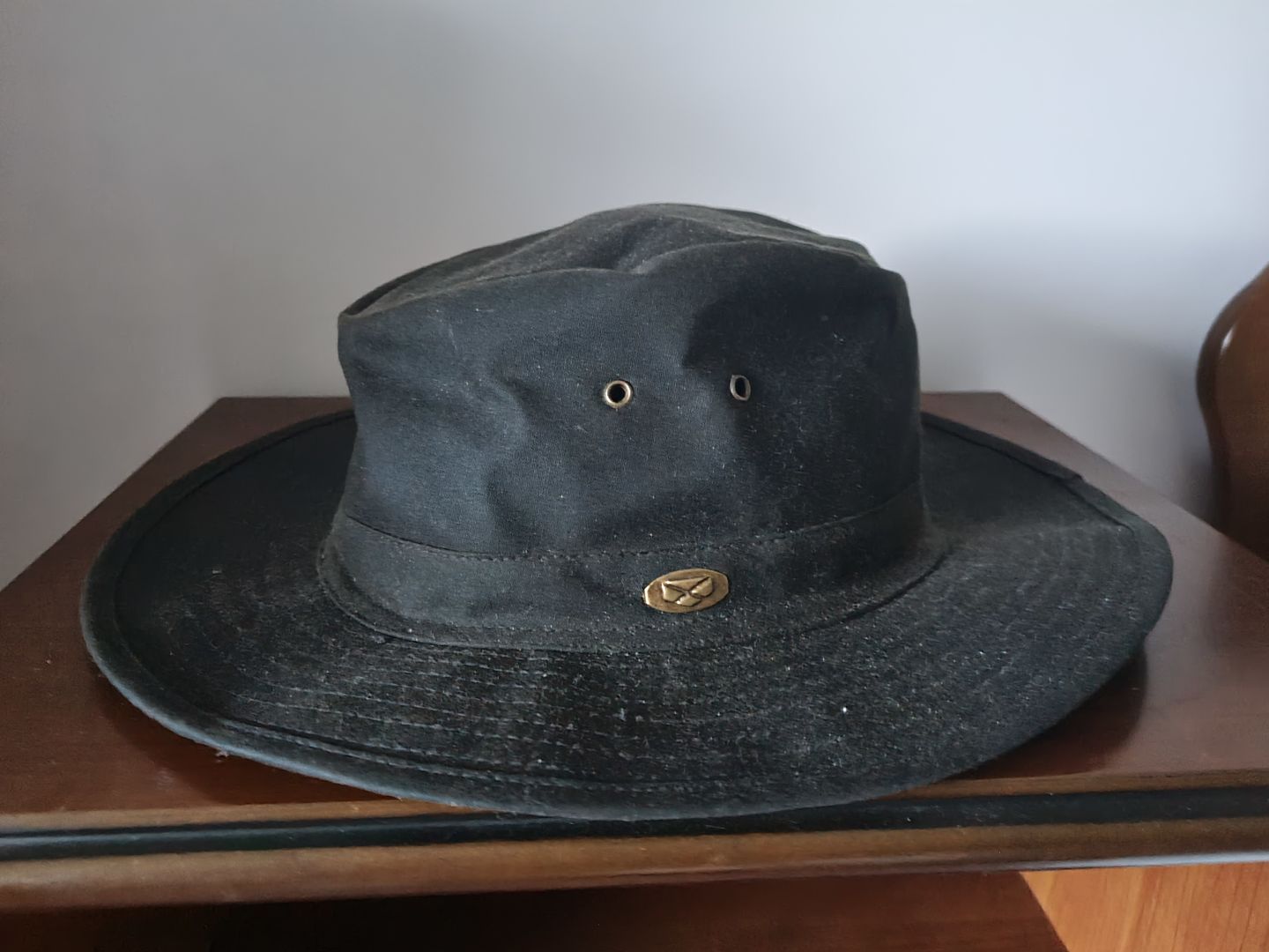 Customer photo review of Hoggs Of Fife Caledonia Waxed Hat Olive