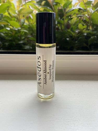 Customer photo review of AMBER ALMOND PERFUME OIL