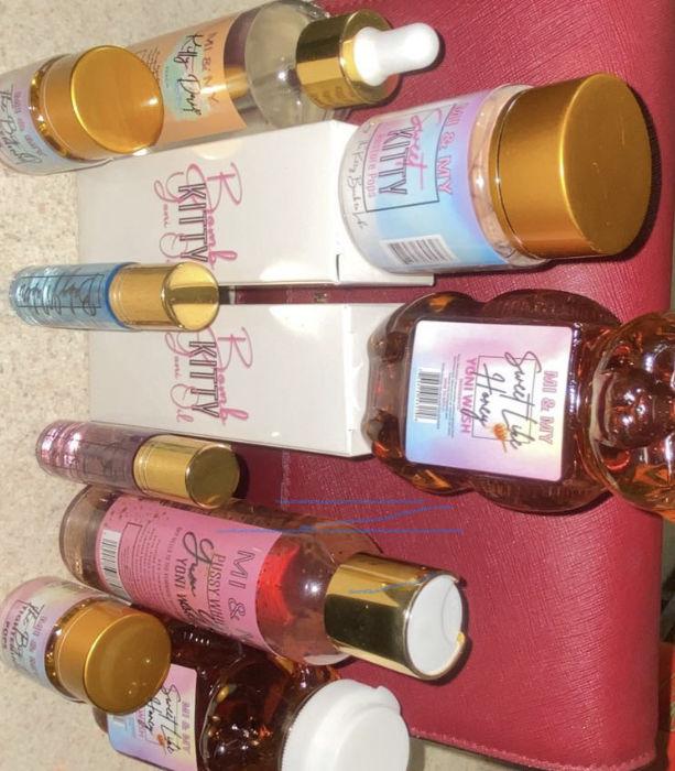 Customer photo review of Sweet Kitty Restore Pops