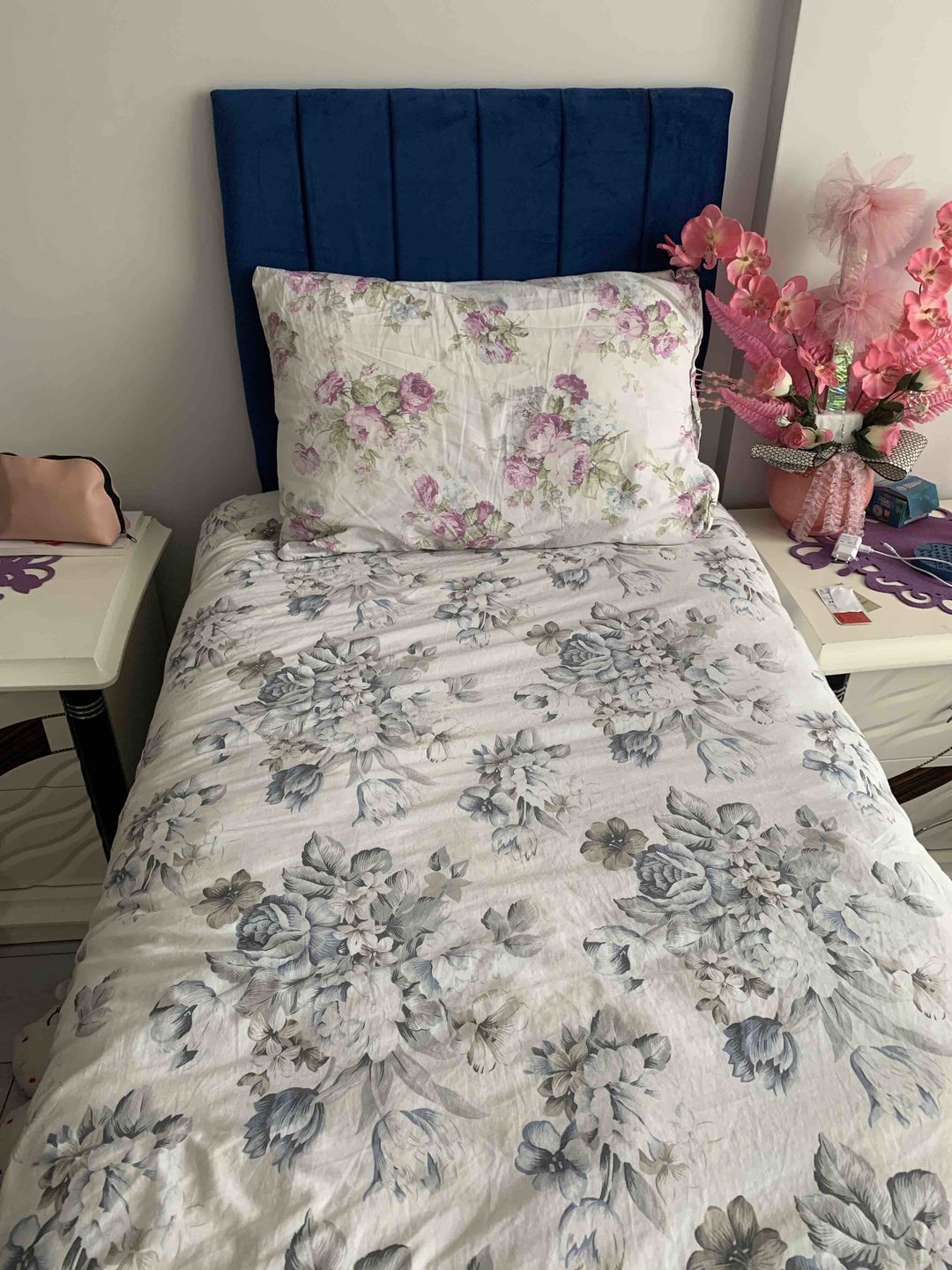 Customer photo review of Flora Economic
