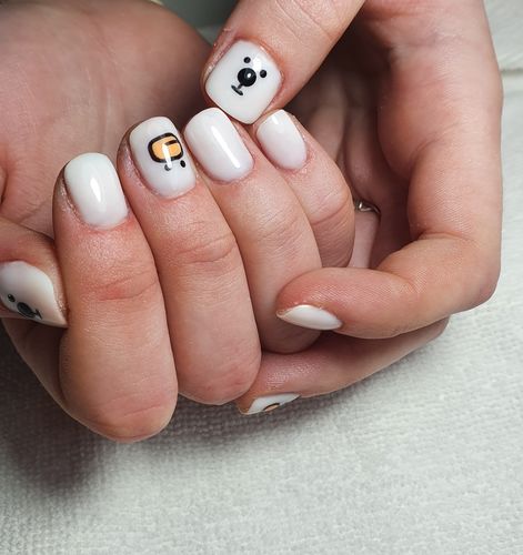 Customer photo review of Rubber base coat, light white, 10ml