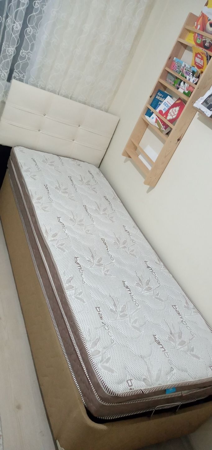 Customer photo review of Flora Economic