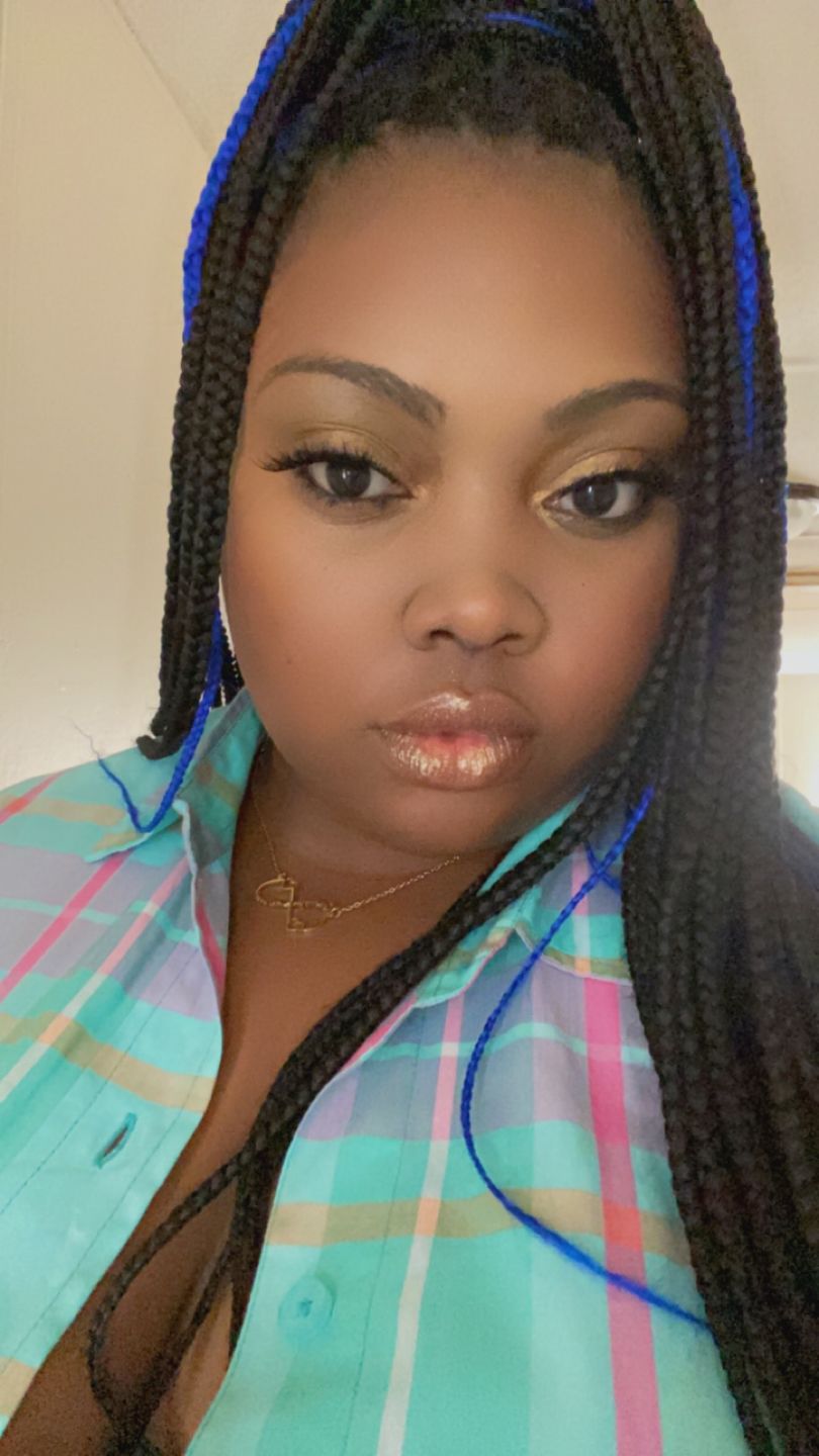 Customer photo review of Infinity Name Necklace