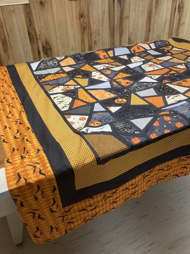 Customer photo review of Midnight Haunt Simple Bundle (8) Fat Quarter Bundle