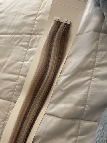 Customer photo review of [Clearance] Moresoo Virgin Indian Seamless Inject Tape in Hair Extension Highlight Blonde(#19A/60)