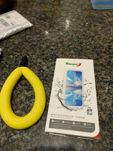 Customer photo review of iPhone Waterproof Case Dirtproof Snowproof Dropproof Cover