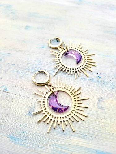 Customer photo review of Brass Sun Charms - Raw Brass Sun Earrings and Pendant - Brass Sun Necklace - Jewelry Supplies - 45.72x43.46x1.03mm - PP2505