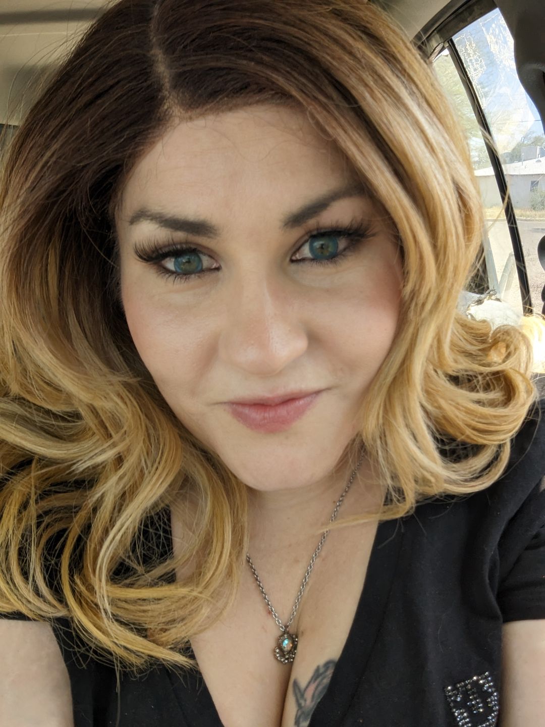 Customer photo review of Love Story Oxytocin Blue Prescription Coloured Contact Lenses