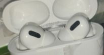 Customer photo review of AirPods Pro 2