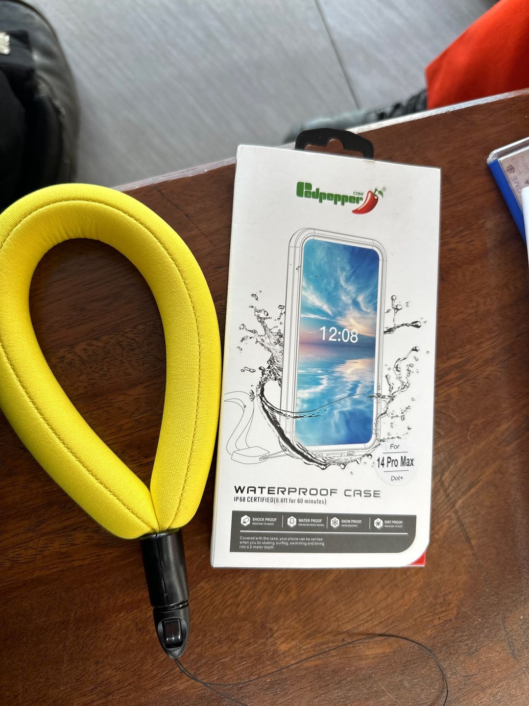 Customer photo review of iPhone Waterproof Case Dirtproof Snowproof Dropproof Cover
