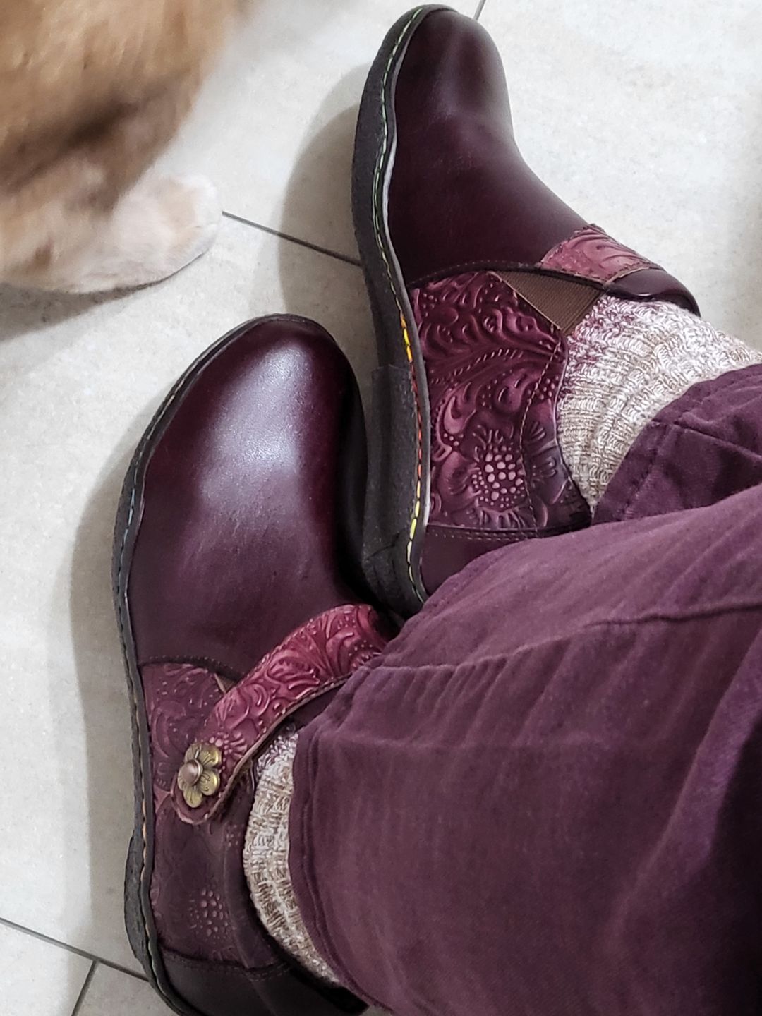 Customer photo review of Vintage Genuine Leather Comfy Flat Shoes
