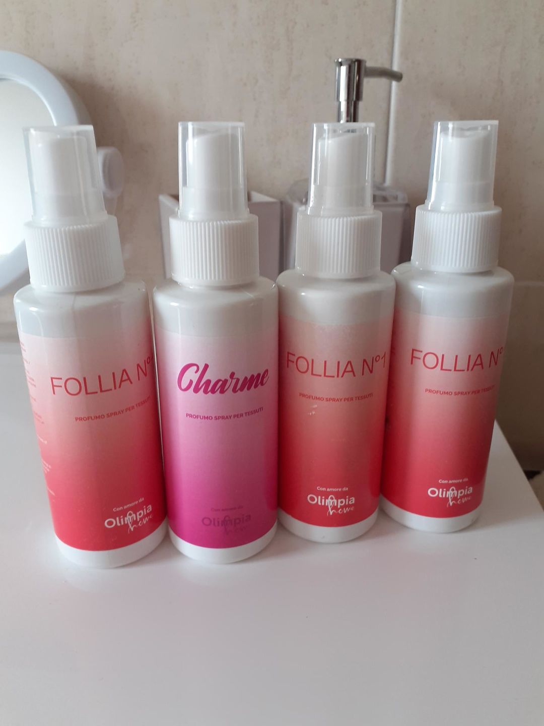 Customer photo review of Profumo spray per tessuti Follia N.1  ml.100