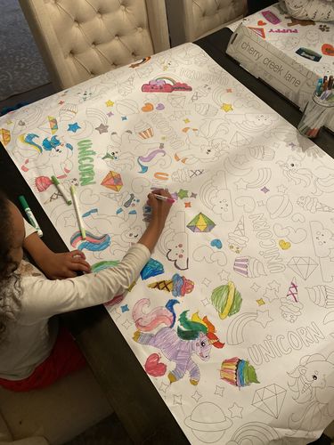 Customer photo review of Unicorn Table Top Coloring Banner