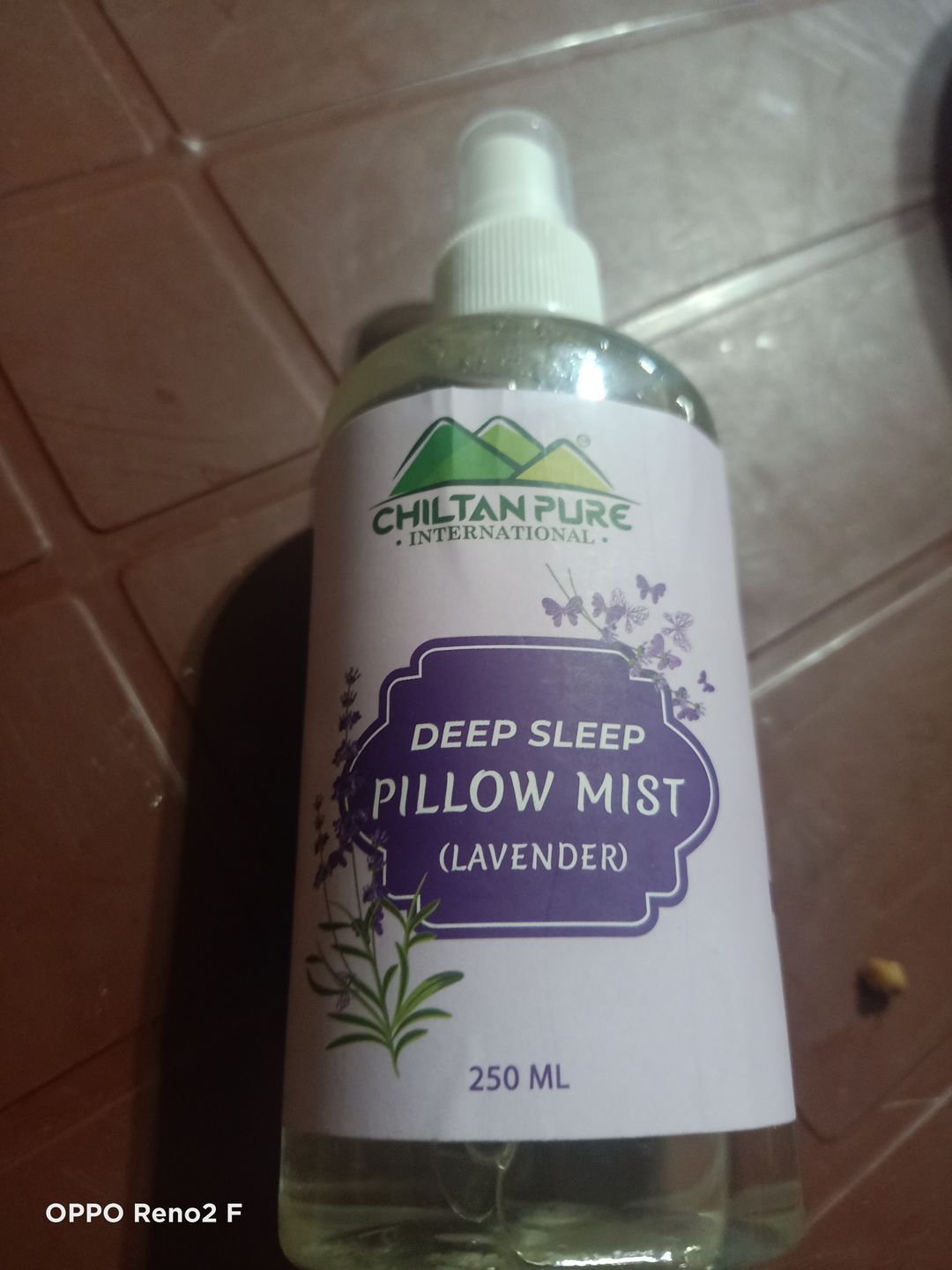 Customer photo review of Pillow Mist - Natural remedy to sleep, calms the mind, reduces anxiety, promotes restful sleep €“ 100% pure organic