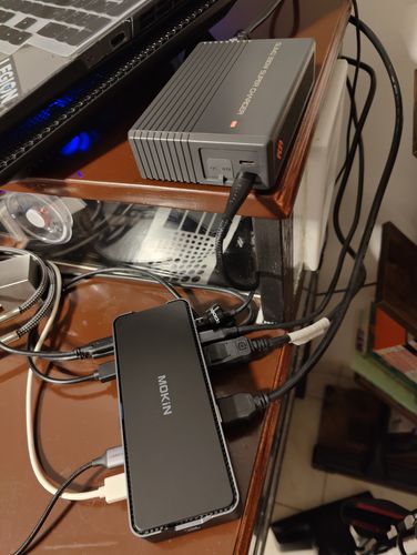 Customer photo review of 330W Laptop Charger