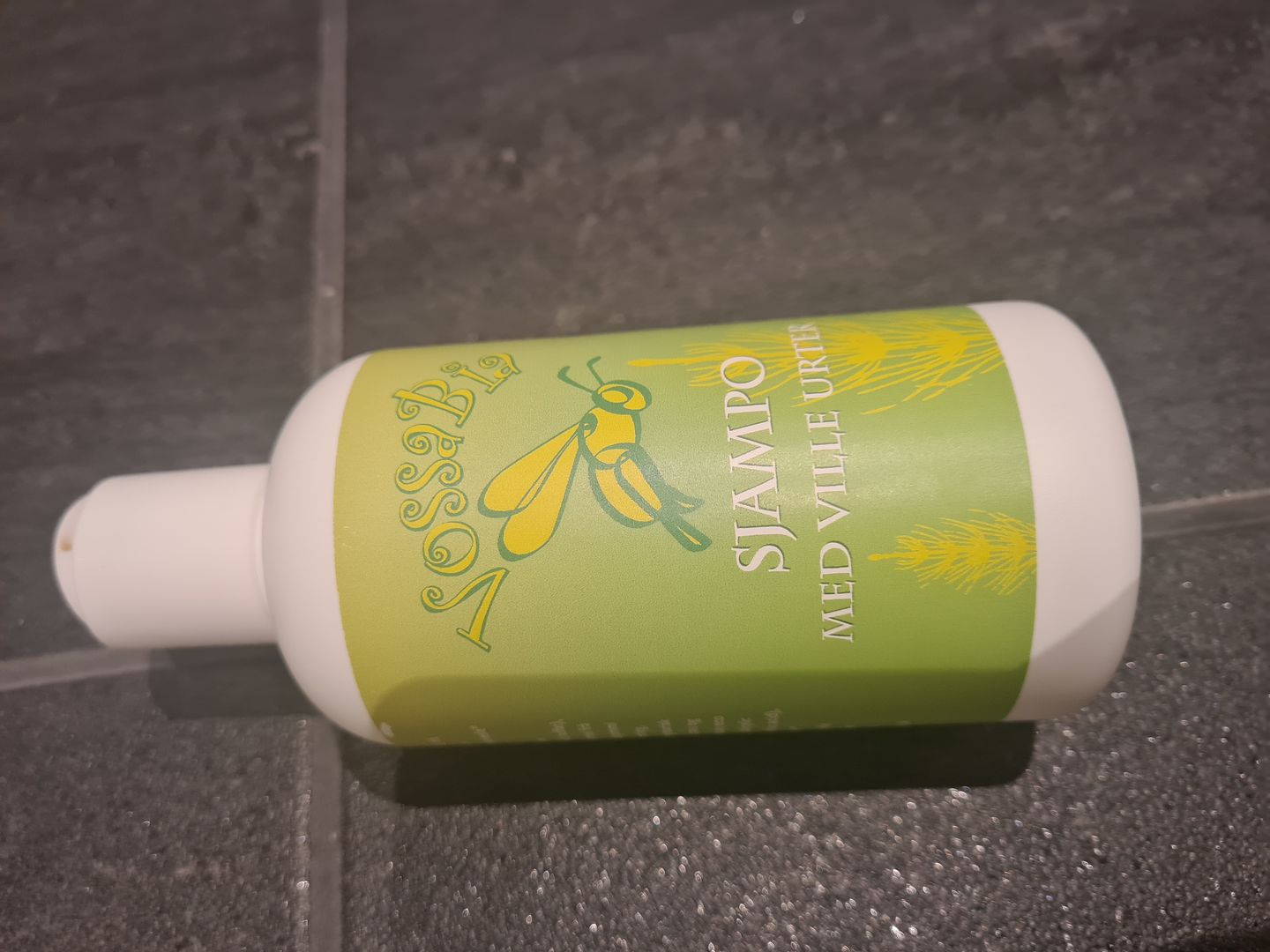 Customer photo review of EINERPAKKE TIL HUD OG HÅR - Sjampo, Kroppsbalsam og få minideo skog-deo på kjøpet