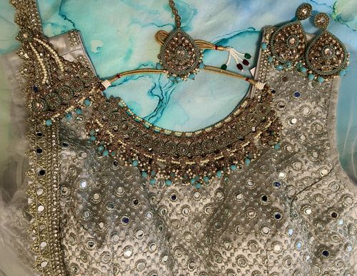 Customer photo review of Dignify Set in Blue