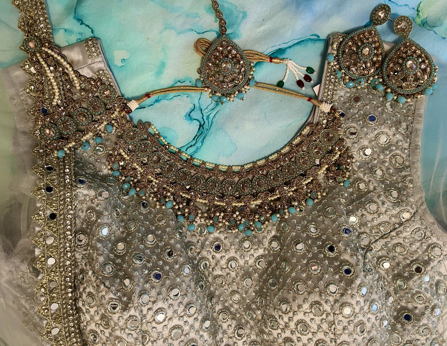 Customer photo review of Dignify Set in Blue