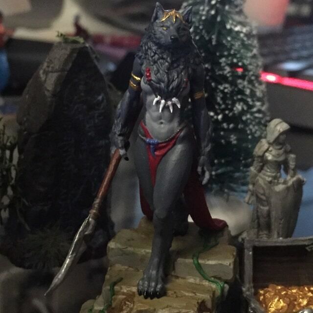 Customer photo review of Oleana Werewolf Queen