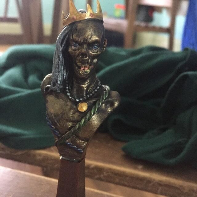 Customer photo review of Ruined King Bust