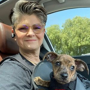 Customer photo review of Premium All-Black Pet Backpack