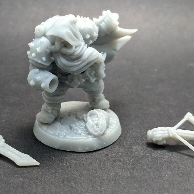 Customer photo review of Merrian Silverfinger - Dwarven Thief Hero