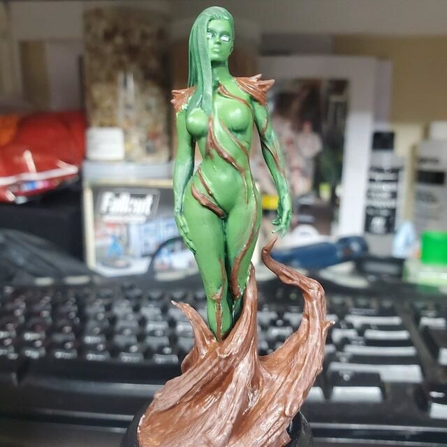 Customer photo review of Dryad Pinup