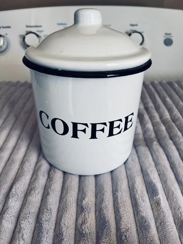 Customer photo review of The Big AF Cup of Joe Candle