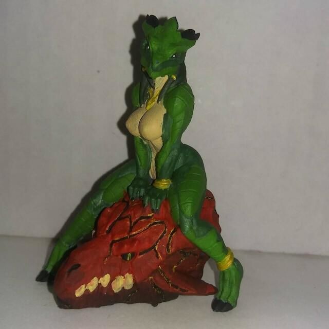 Customer photo review of Lusty Draconian Maid Pinup