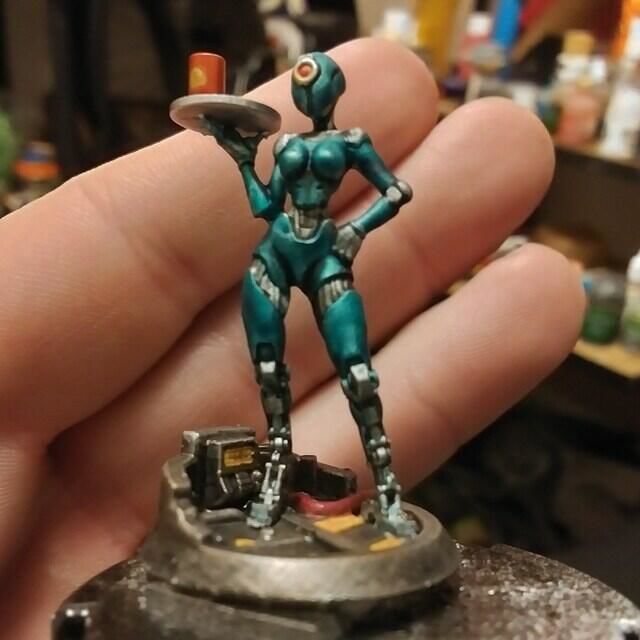 Customer photo review of FKMSA Serve Droid Waitress