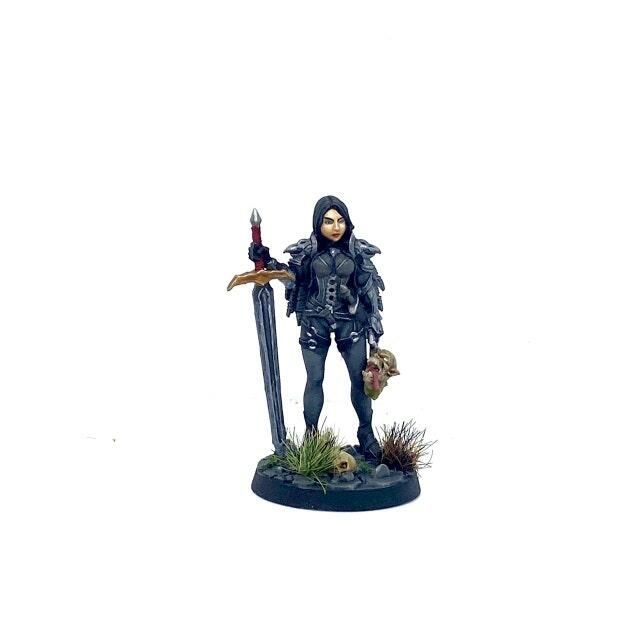 Customer photo review of Zirila Female Monster Hunter