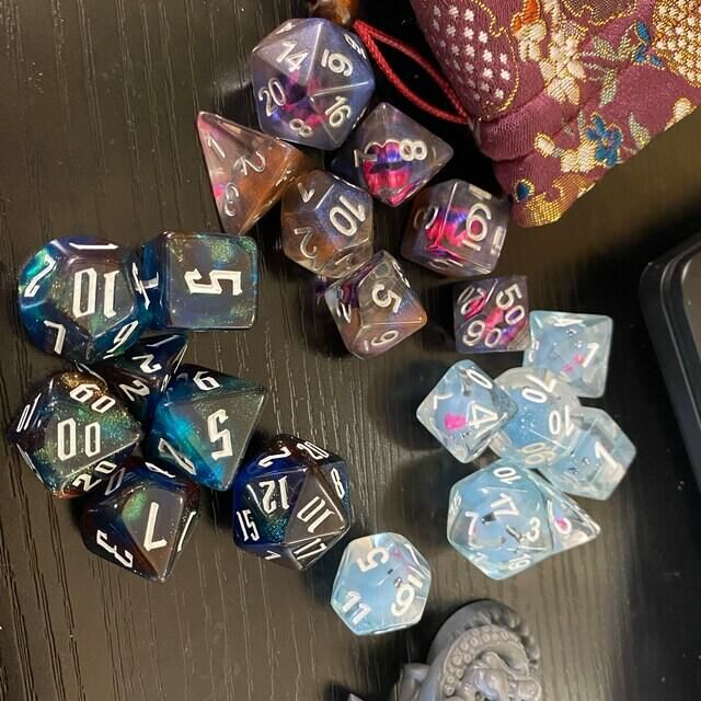 Customer photo review of Observer Eyeball RPG Dice Se Demon Eye Inside!