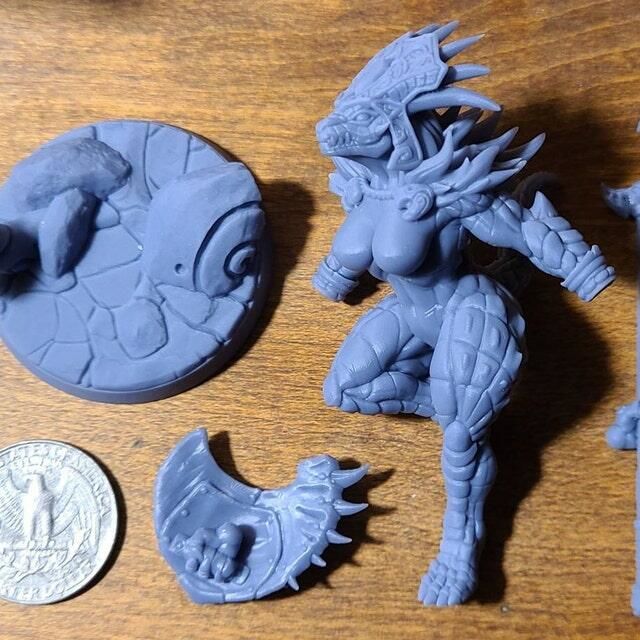 Customer photo review of Skaala, Lizard Pinup