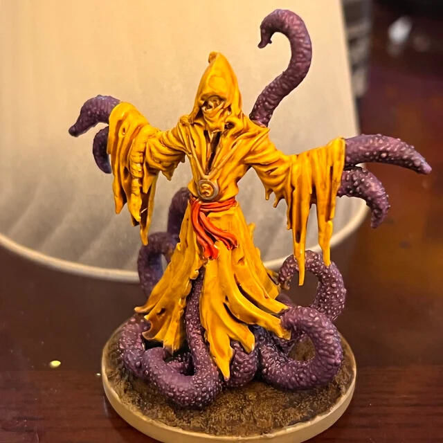 Customer photo review of King in Yellow