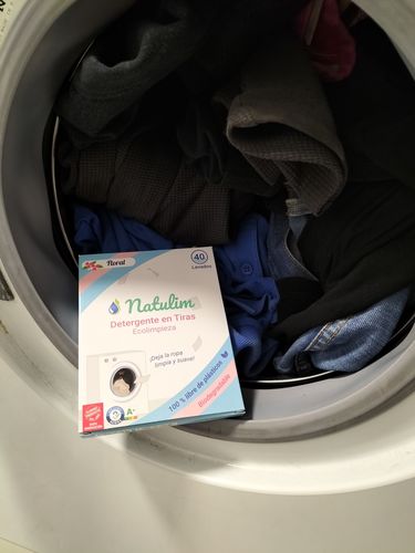 Customer photo review of Eco-Tiras de Detergente 40 lavados Natulim