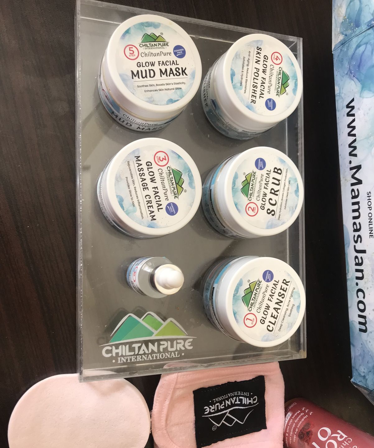 Customer photo review of Glow Facial Kit (4x Results) – Deep Cleansing, Anti- Aging & Enhances Skin’s Natural Glow,,  5️⃣ ⭐⭐⭐⭐⭐ RATING