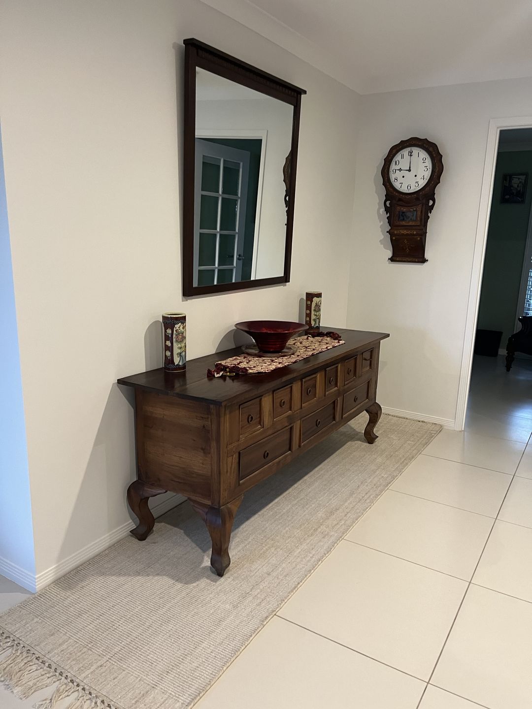 Customer photo review of Byron Ivory Wool Rug