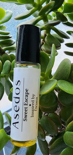 Customer photo review of SWEET ESCAPE PERFUME OIL